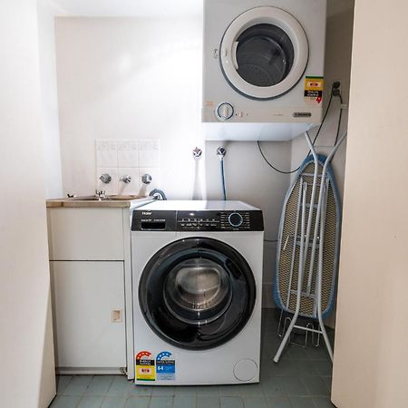 Cozy 2 Bedroom Apartment Surry Hills Sydney Eksteriør bilde